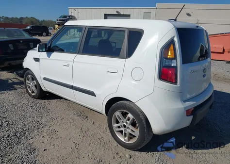 2010 Kia Soul + из США, поврежденный, VIN KNDJT2A23A7701874